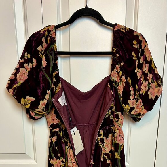 Floral Puff-Sleeve Midi Dress - Adelyn Rae - Picture 4 of 9